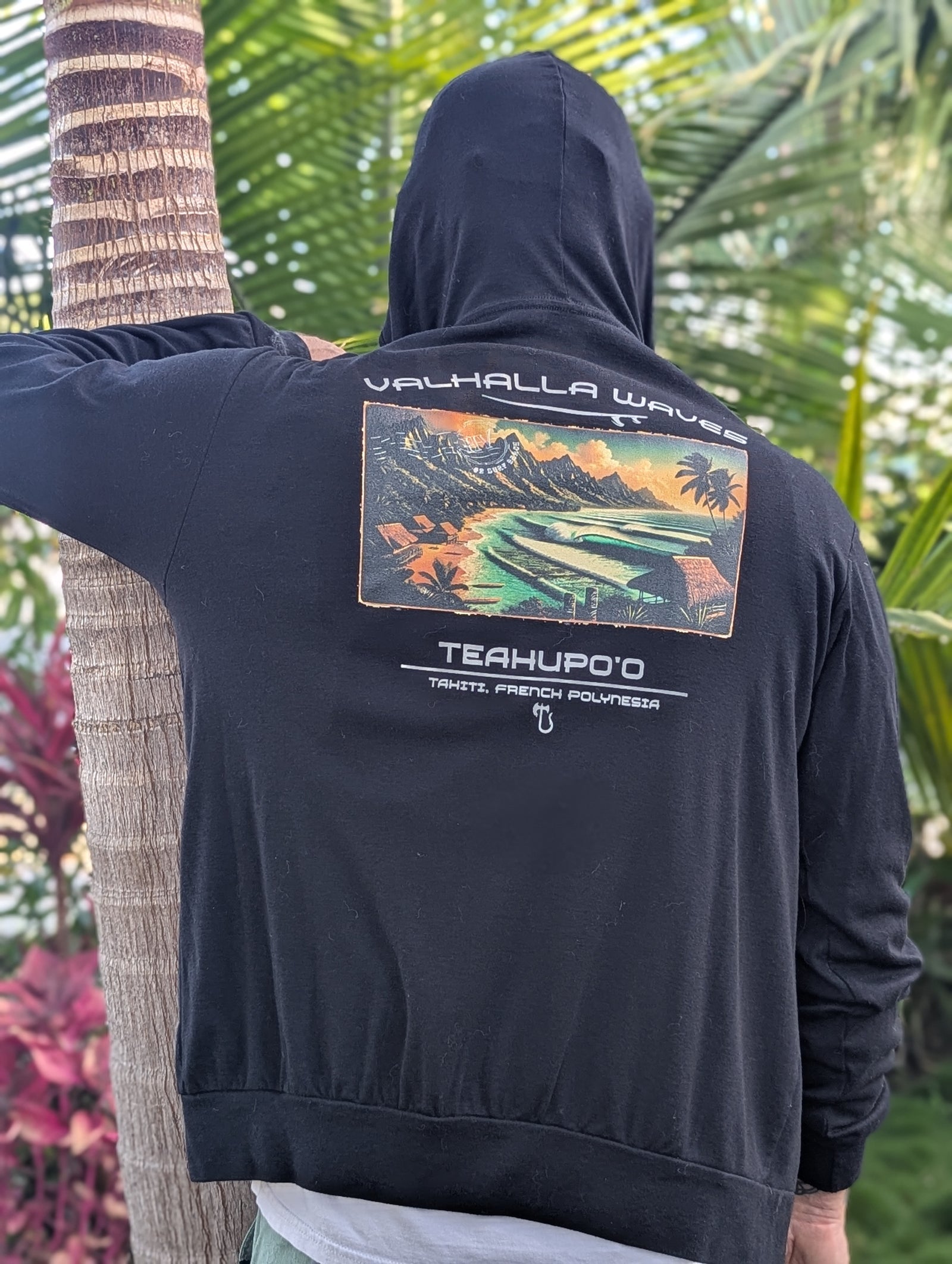 Teahupo'o Vintage Postcard Hooded T-Shirt