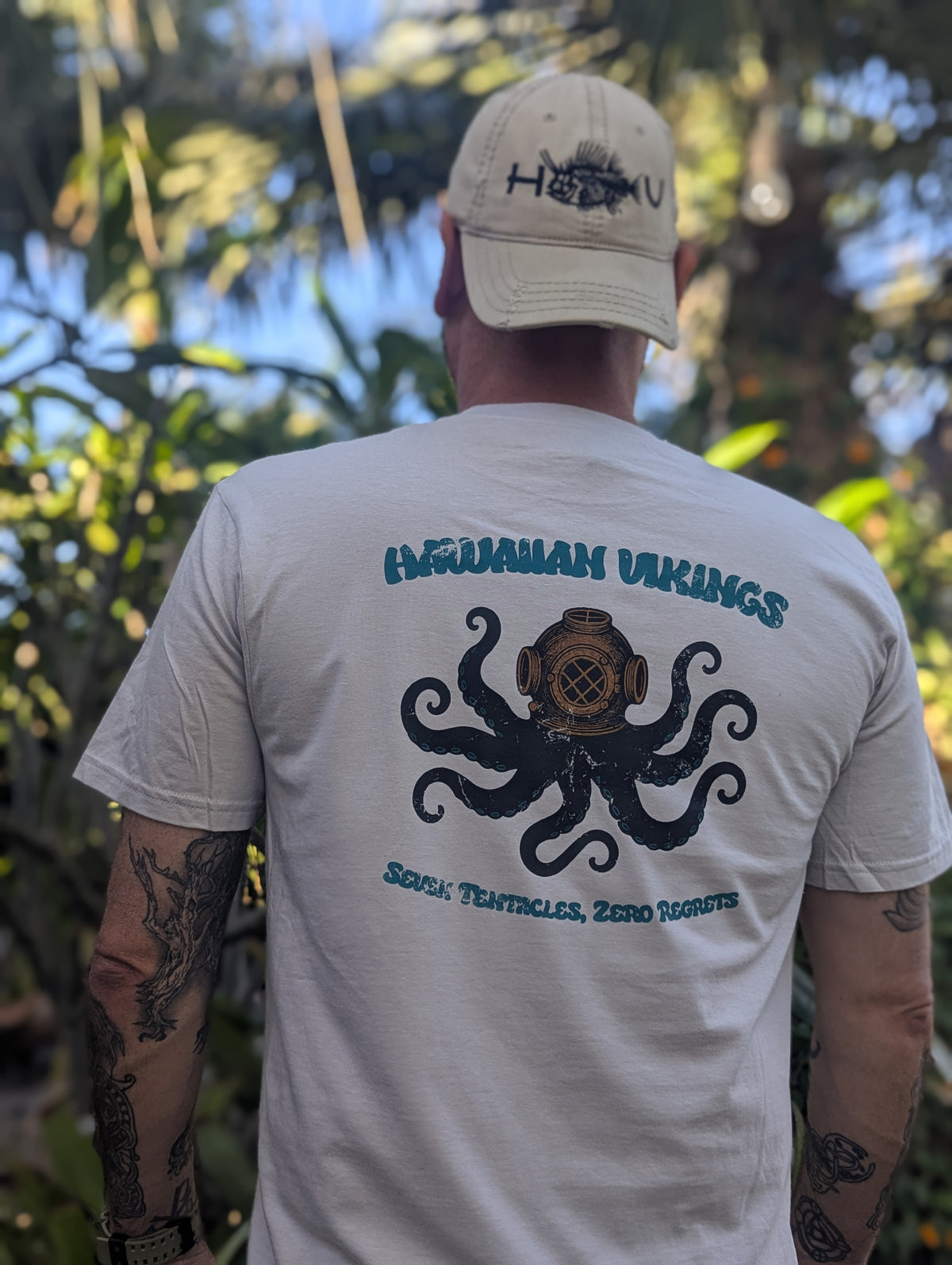 Seven Tentacles (Teal) Short-Sleeve Unisex T-Shirt