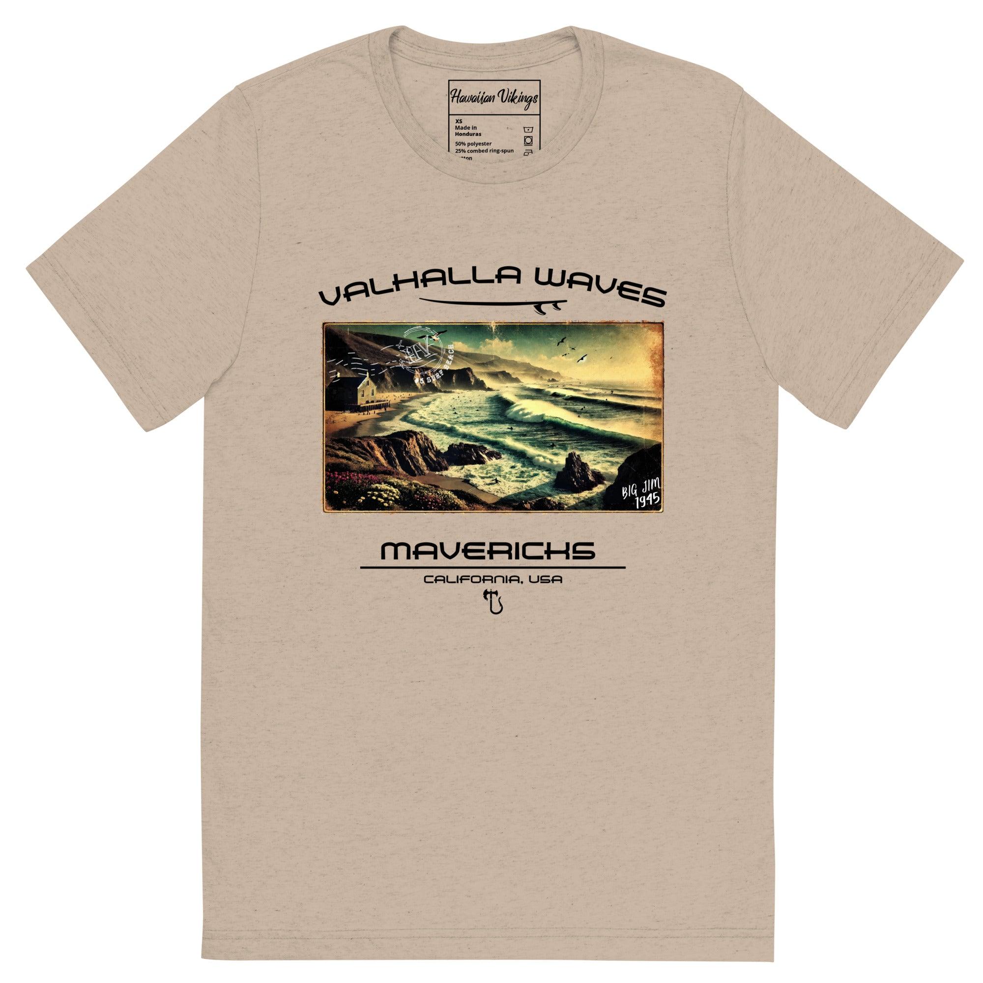 Mavericks Vintage Postcard T-Shirt - Hawaiian Vikings